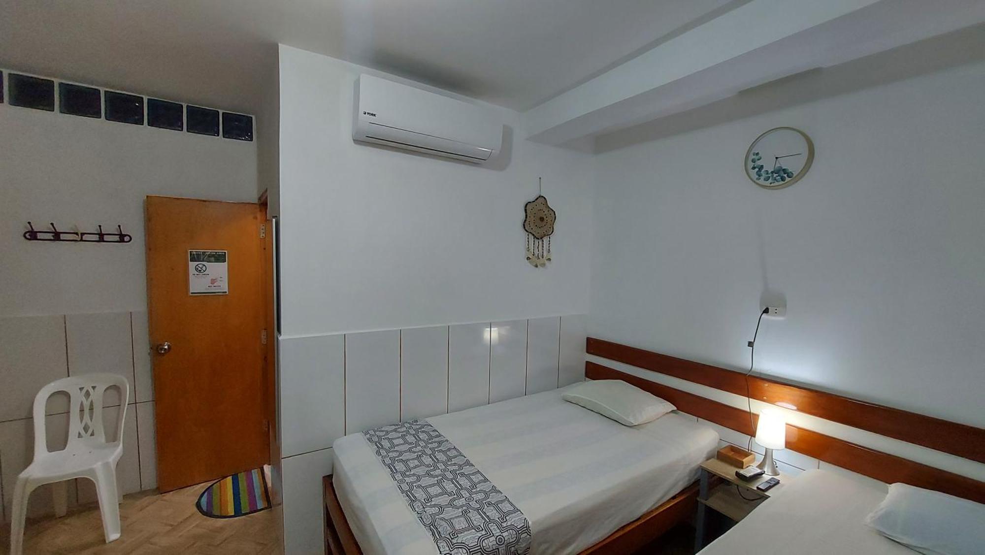 Amazon House Hostel Iquitos Room photo